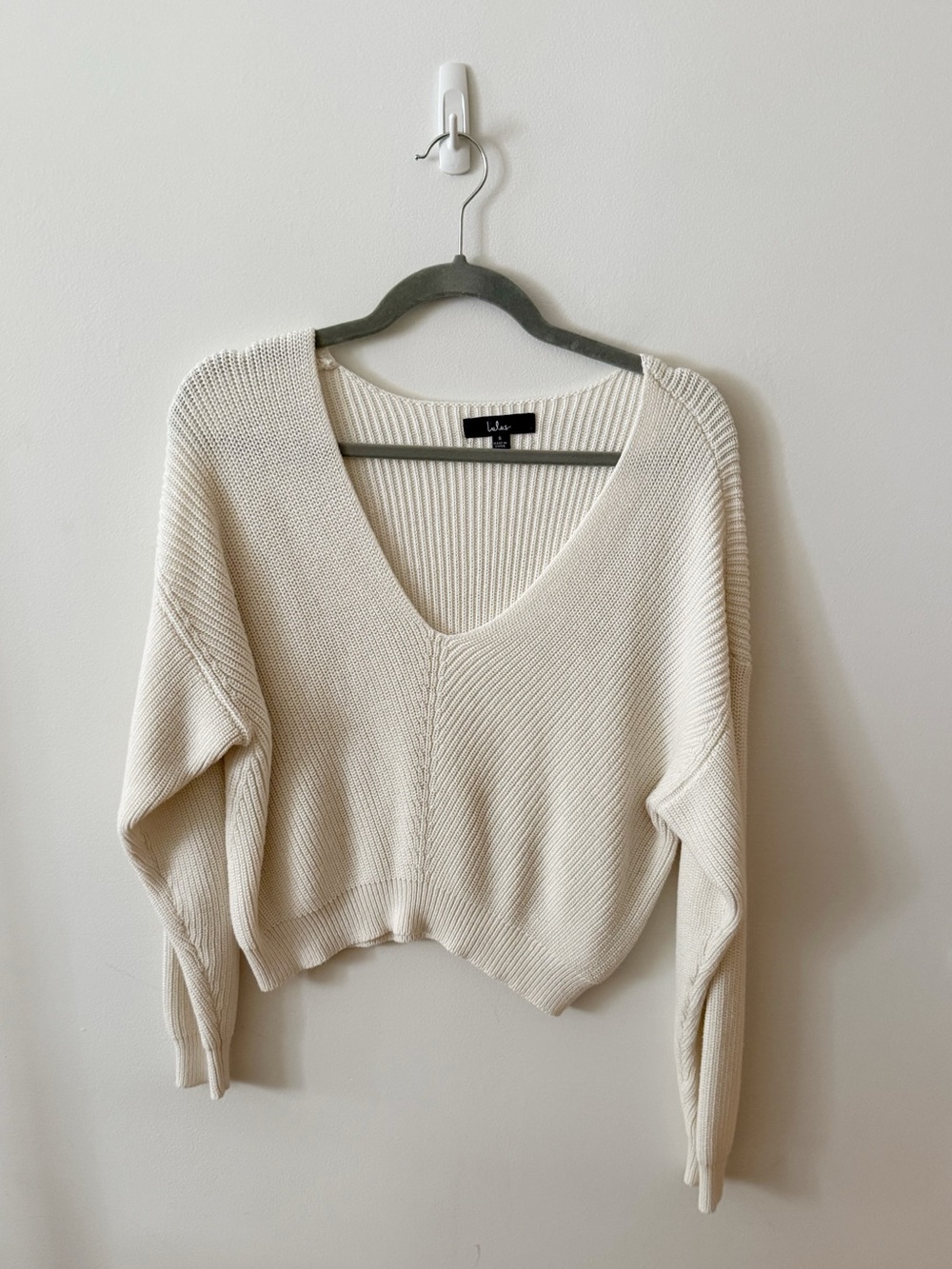 Lulus V-Neck Cropped Knit Sweater - Cream